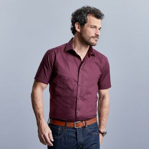 Men's Short Sleeve Easy Care Fitted Shirt